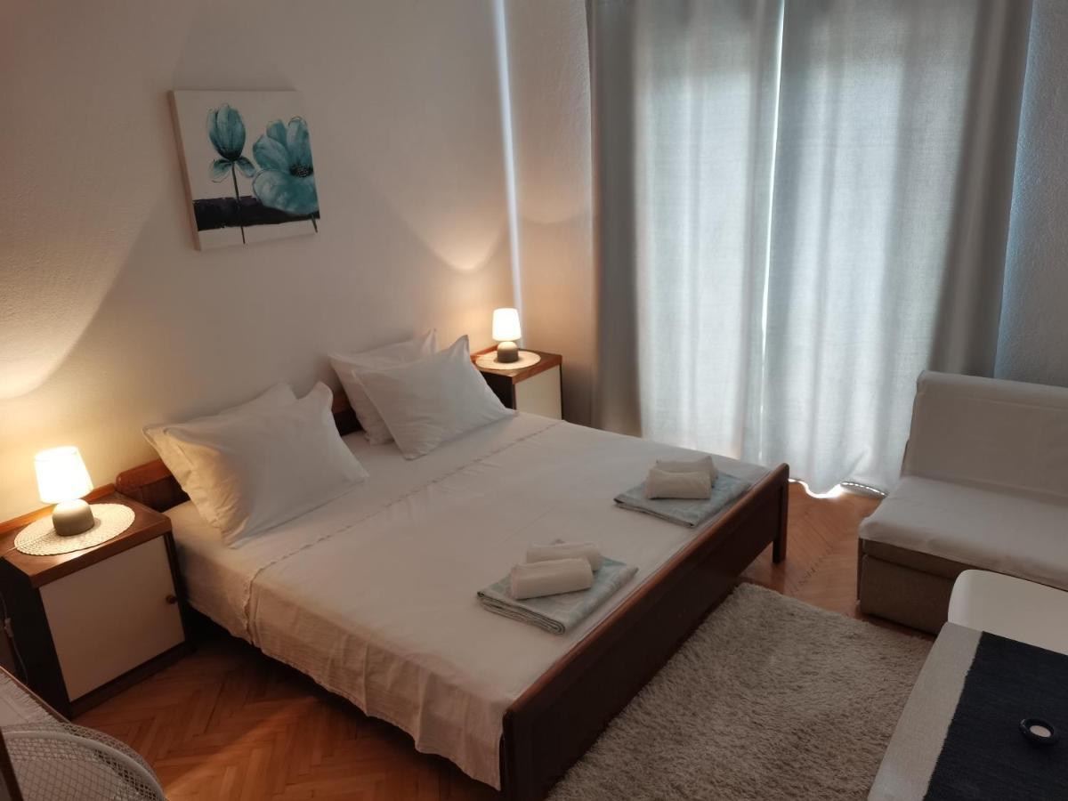 Apartments Zara Mimice Eksteriør bilde
